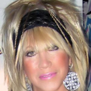 Meet your Posher, Ellen